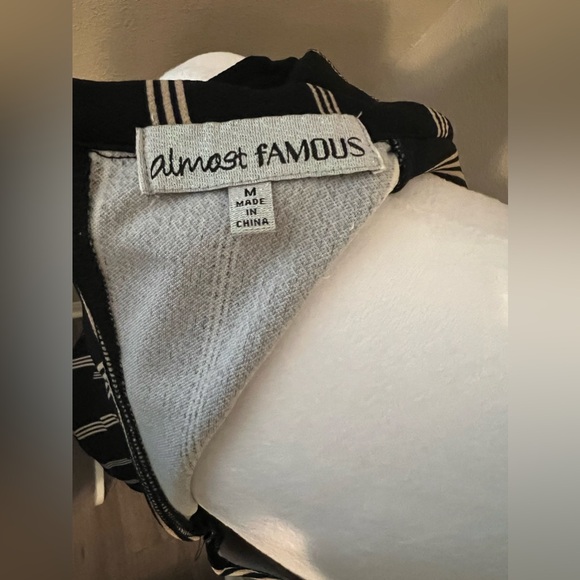 Black and Tan Jumpsuit, Great Condition, Size Medium. - Picture 3 of 3